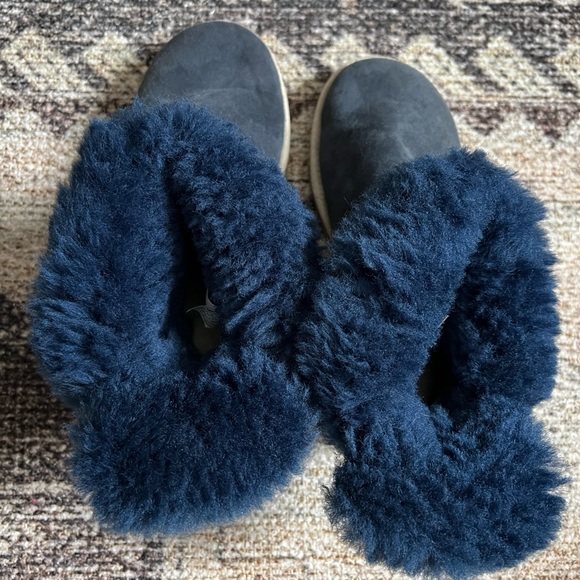 EUC UGG Selene Bailey Bow Nautical Rope navy blue boots sz 7 - Picture 5 of 10